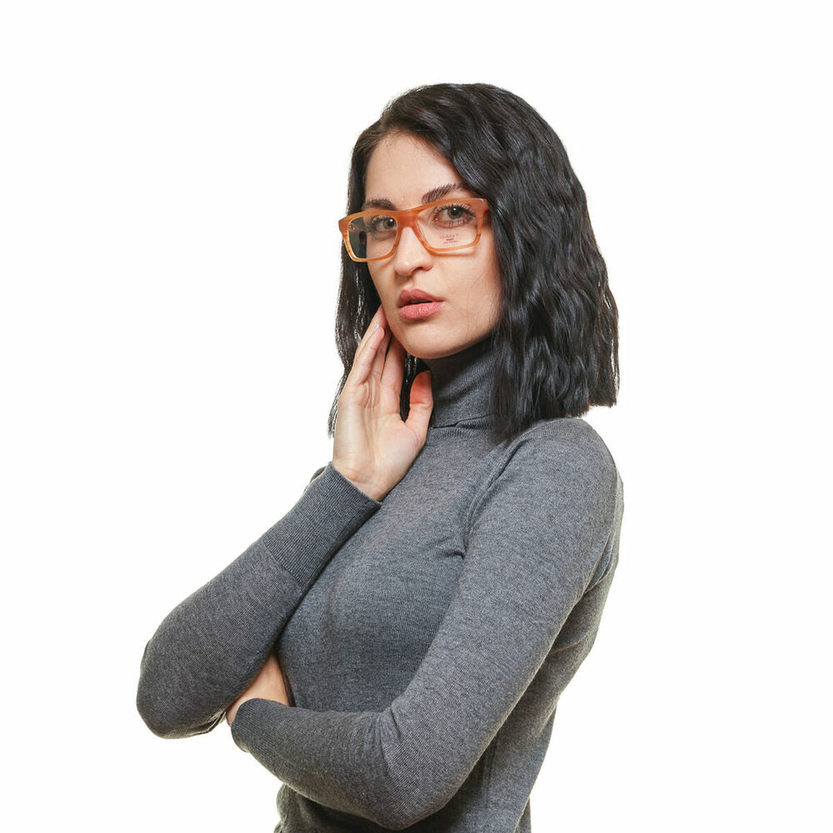 V9HE00733DAAF6EC54DE8685B20E21953CBR4182079P4